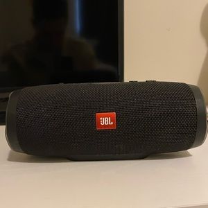 JBL charge 3 speaker